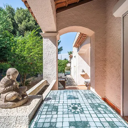 Holiday home Plein Soleil - Piscine - Clim - Terrasse Six-Fours-les-Plages