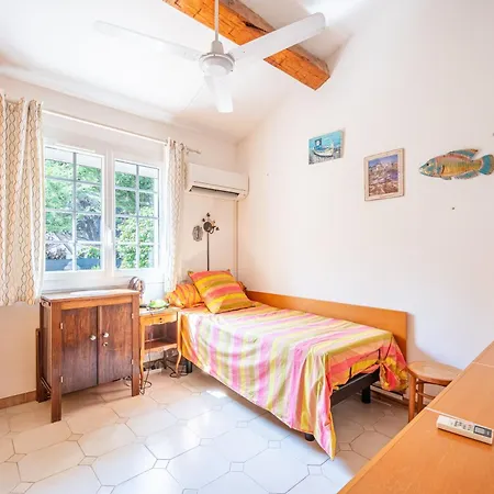 Holiday home Plein Soleil - Piscine - Clim - Terrasse Six-Fours-les-Plages