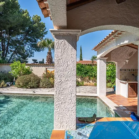 Holiday home Plein Soleil - Piscine - Clim - Terrasse Six-Fours-les-Plages